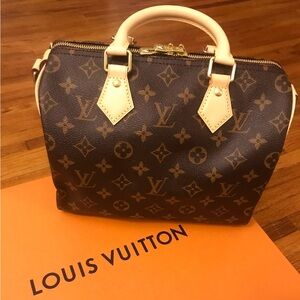 Louis Vuitton Speedy Bandoulière 25